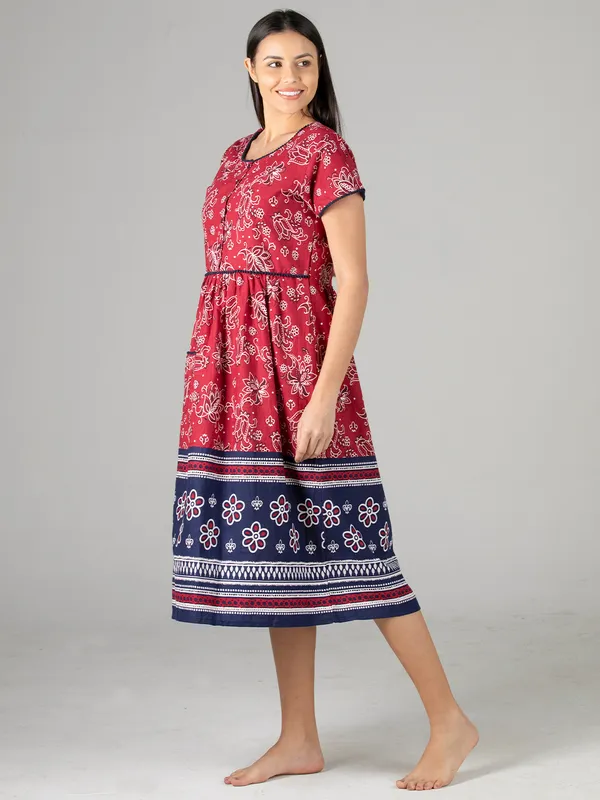Women's_Navy_Floral_Printed_100%_Cotton_Short_Nighty_with_Half_Sleeves,_Round_Neck_&_Navy_Blue_Border_|_Short_Nightgown_|_Pom_Pom_lace_with_Placket_Button_Down_Style