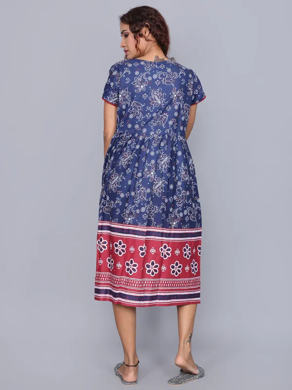 Women's_Navy_Floral_Printed_100%_Cotton_Short_Nighty_with_Half_Sleeves,_Round_Neck_&_Navy_Blue_Border_|_Short_Nightgown_|_Pom_Pom_lace_with_Placket_Button_Down_Style