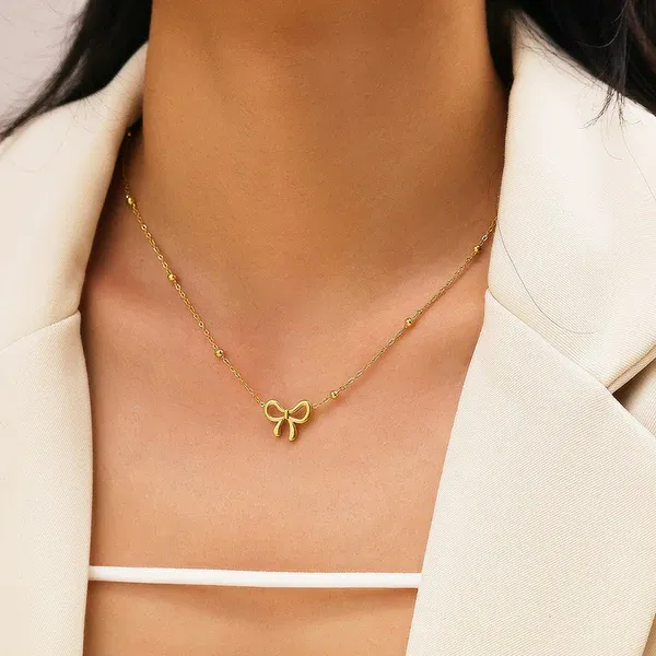 Gold-Plated_Anti_Tarnish_Infinity_Bow_Pendant