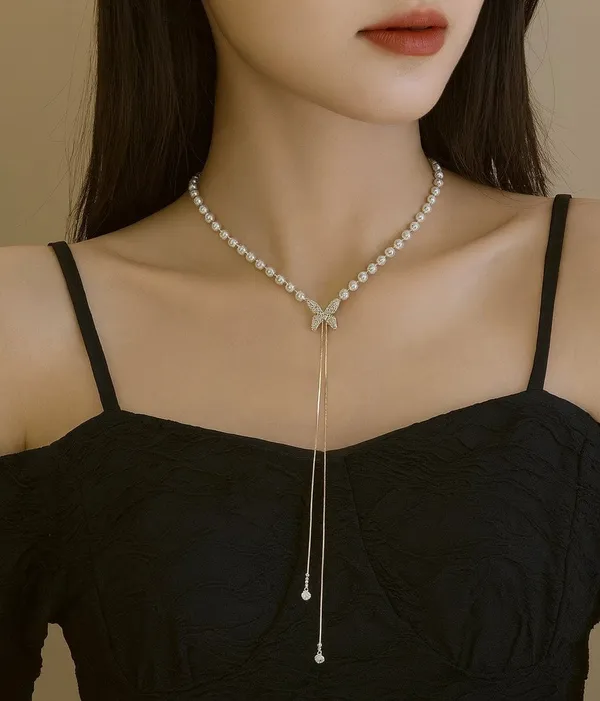 Imperial_Adjustable_Chain_Japanese_Style_Butterfly Necklace