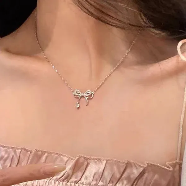 Rose_Gold_Plated_American_Diamond_Studded_Infinity_Shape_Korean_Pendant