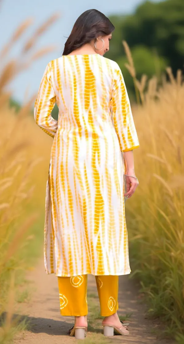 Yellow_Printed_Cotton_Salwar_Suit_Set_Stitched_Kurta_Pant_Dupatta_Set_For_Women