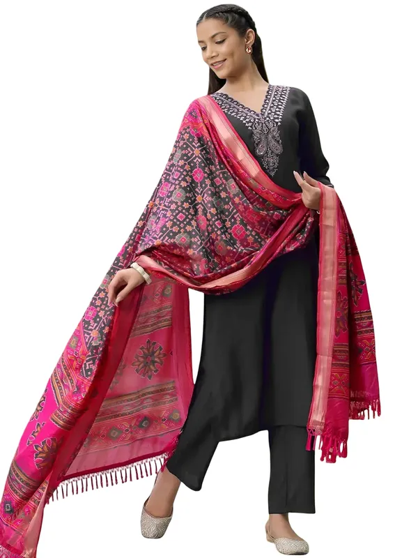 Black_Stitched_Kurta_And_Pant_&_Dupatta_Set_For_Women