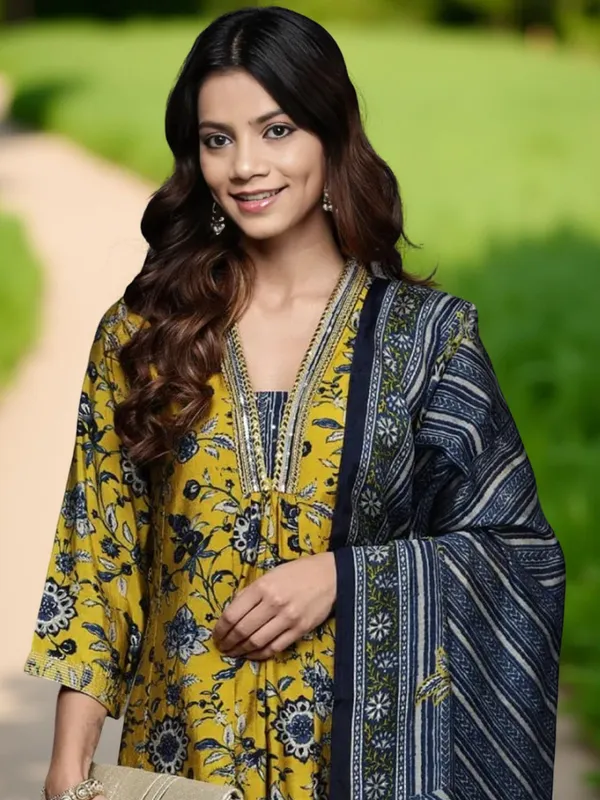 Yellow_Cotton_Printed_Salwar_Suit_Set_|_Kurta_Pant_Dupatta_Set_Stitched_For_Women