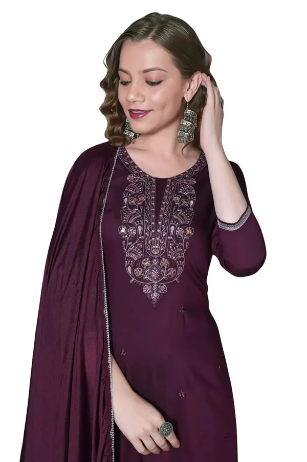 Purple_Stitched_Kurta_and_Pant_&_Dupatta_Set