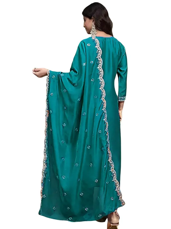 Green_Stitched_Kurta_and_Pant_&_Dupatta_Set