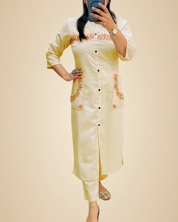 Cream_Cotton_Casual_Kurti_Pant_Set_For_Women
