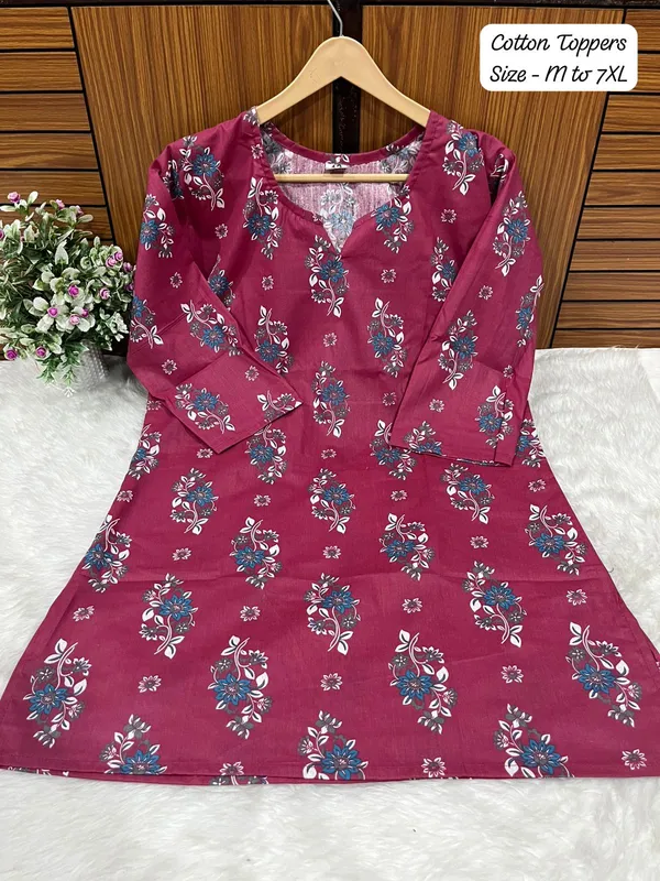 Maroon_Cotton_Casual_Short_Top_For_Women