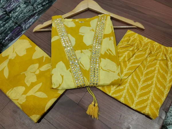 Mustard_Cotton_Casual_Kurti_Pant_Dupatta_Set_For_Women