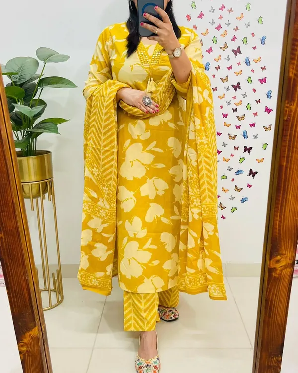 Mustard_Cotton_Casual_Kurti_Pant_Dupatta_Set_For_Women