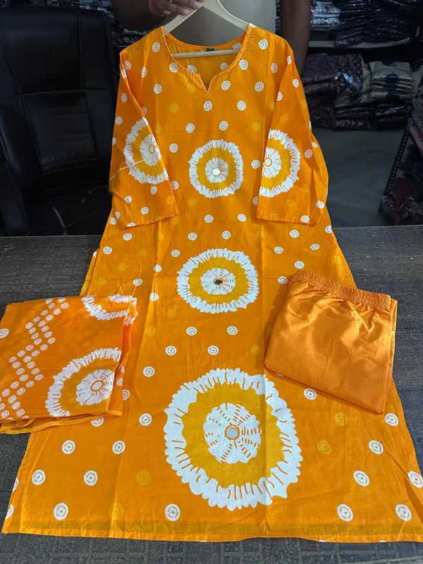 Orange_Bandhani_Kurta_Set_for_Women