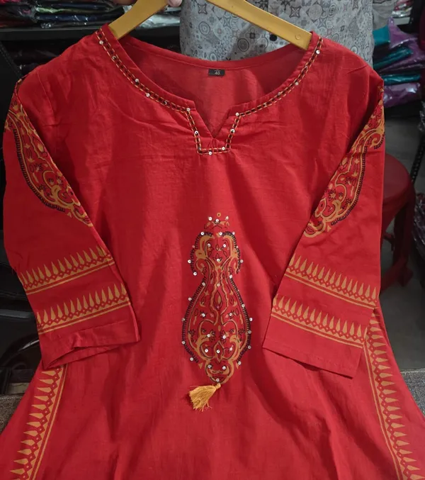 Maroon_Embroidered_Kurta_Set_with_Printed_Dupatta