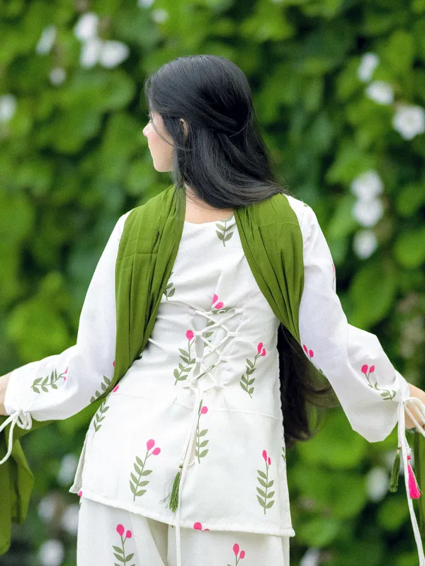 Olive_Bloom_Cotton_Kurta_Palazzo_Set_with_Dupatta_🌿✨
