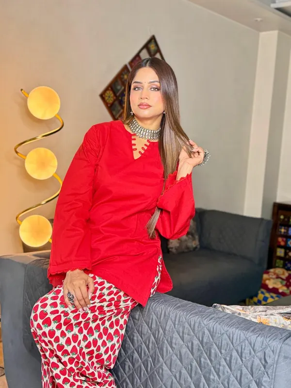 Red_Solid_Kurta_with_Strawberry_Print_Pants_Set