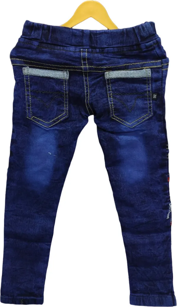 Gold_Denim_Printed_Regular_Fit_Clean_Look_Jogger_Jeans_For_Boys