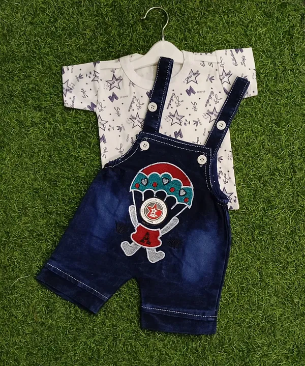 Blue_Denim_Printed_Dungaree_For_Baby_Boys_&_Baby_Girls