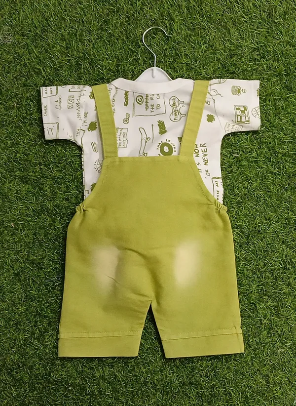 Green_Cotton_Blend_Printed_Dungaree_For_Baby_Boys_&_Baby_Girls
