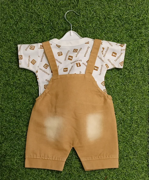 Brown_Cotton_Blend_Printed_Dungaree_For_Baby_Boys_&_Baby_Girls