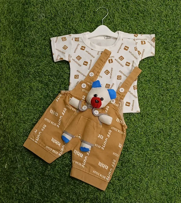 Brown_Cotton_Blend_Printed_Dungaree_For_Baby_Boys_&_Baby_Girls