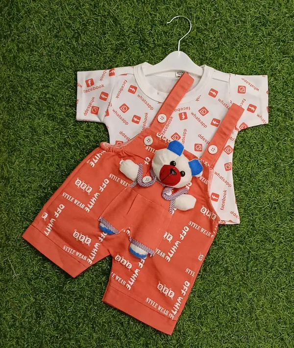 Orange_Cotton_Blend_Printed_Dungaree_For_Baby_Boys_&_Baby_Girls