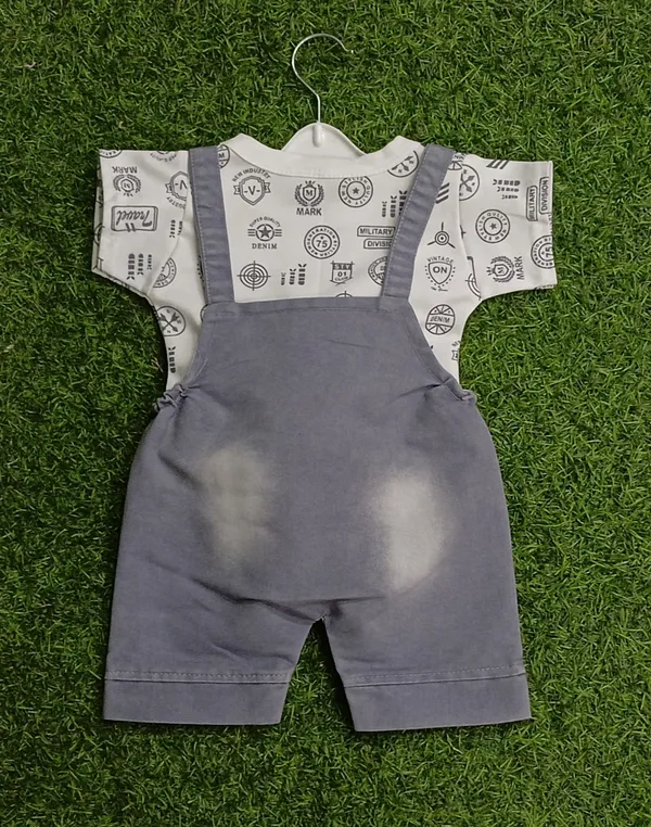 Grey_Cotton_Blend_Printed_Dungaree_For_Baby_Boys_&_Baby_Girls