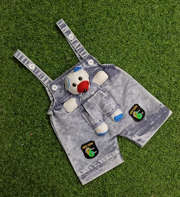 Grey_Denim_Printed_Dungaree_For_Baby_Boys_&_Baby_Girls