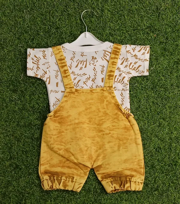 Beige_Denim_Printed_Dungaree_For_Baby_Boys_&_Baby_Girls