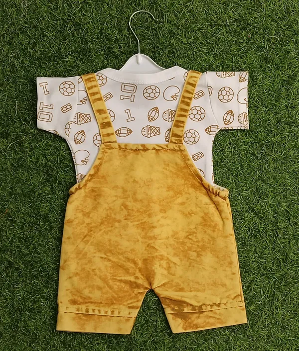 Beige_Denim_Printed_Dungaree_For_Baby_Boys_&_Baby_Girls