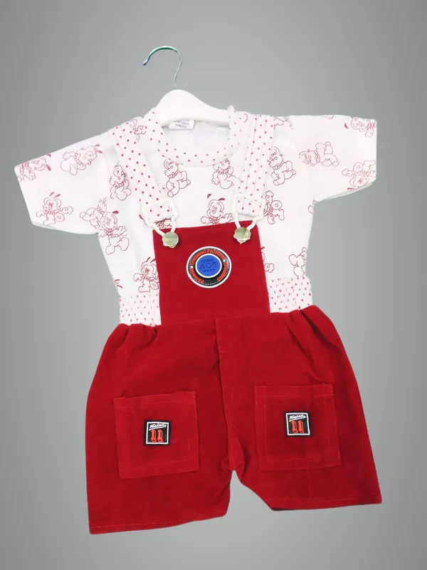 Maroon_Cotton_Blend_Printed_Casual_Dungaree_For_Baby_Boys_&_Baby_Girls