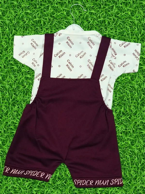 Maroon_Cotton_Blend_Printed_Dungaree_For_Baby_Boys_&_Baby_Girls