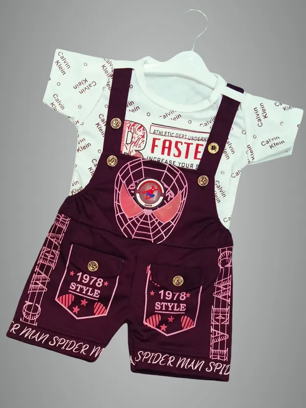 Maroon_Cotton_Blend_Printed_Dungaree_For_Baby_Boys_&_Baby_Girls