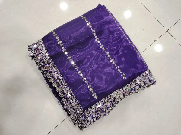 Purple_Jimmy_Choo_Premium_&_Elegant_Saree_With_Unstiched_Blouse_For_Women