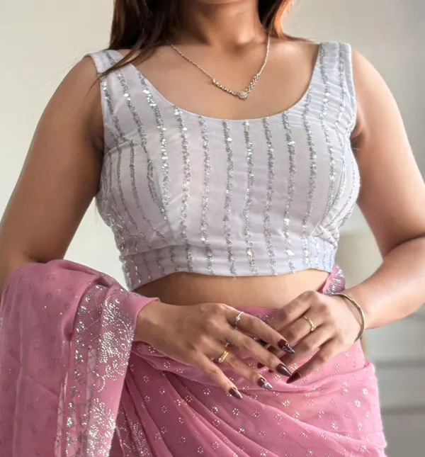 Pink_Georgette_Premium_&_Elegant_Saree_With_Unstiched_Blouse_For_Women