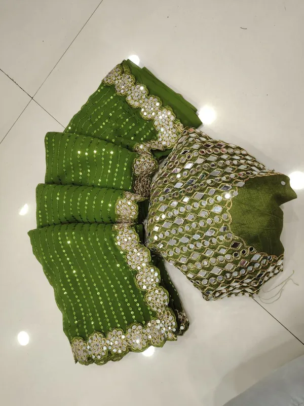 Mahendi_Georgette_Premium_&_Elegant_Saree_With_Unstiched_Blouse_For_Women