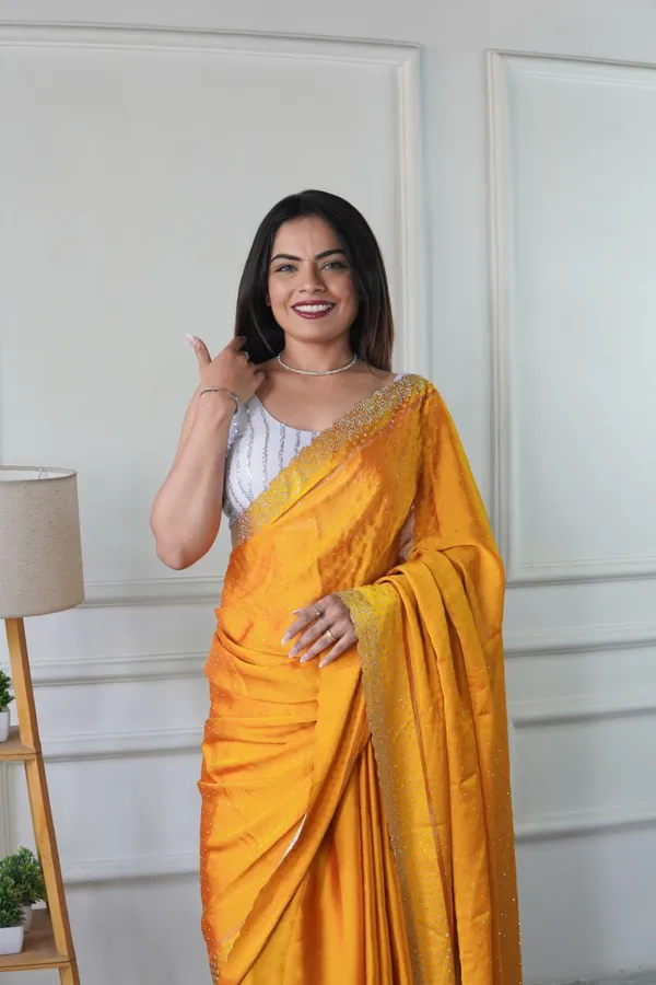 Golden_Chiffon_Satin_Premium_&_Elegant_Saree_With_Unstiched_Blouse_For_Women