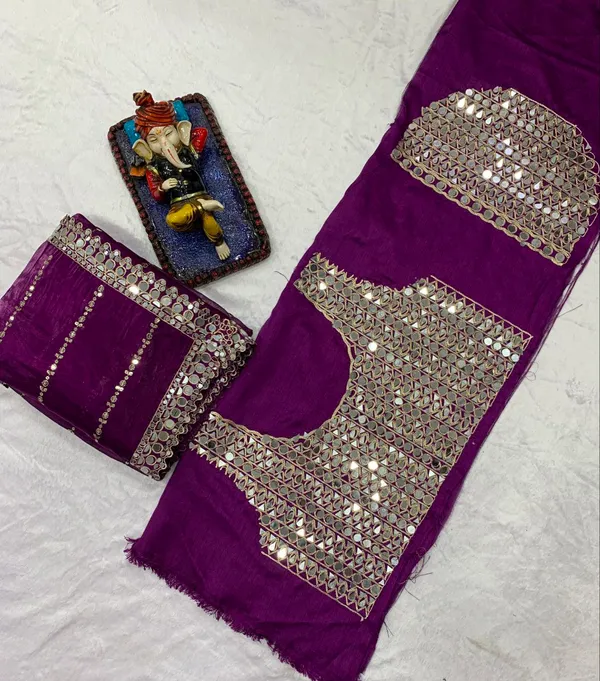 Wine_Jimmy_Choo_Premium_&_Elegant_Saree_With_Unstiched_Blouse_For_Women