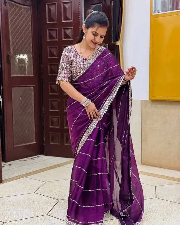 Wine_Jimmy_Choo_Premium_&_Elegant_Saree_With_Unstiched_Blouse_For_Women