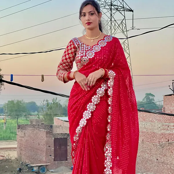 Red_Georgette_Premium_&_Elegant_Saree_With_Unstiched_Blouse_For_Women