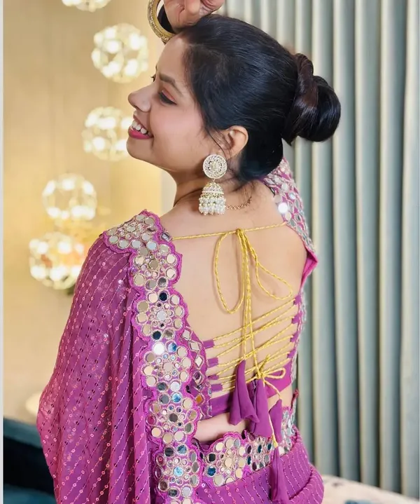 Onion_Georgette_Premium_&_Elegant_Saree_With_Unstiched_Blouse_For_Women