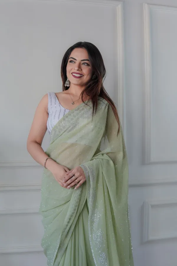 Light_Pista_Georgette_Premium_&_Elegant_Saree_With_Unstiched_Blouse_For_Women