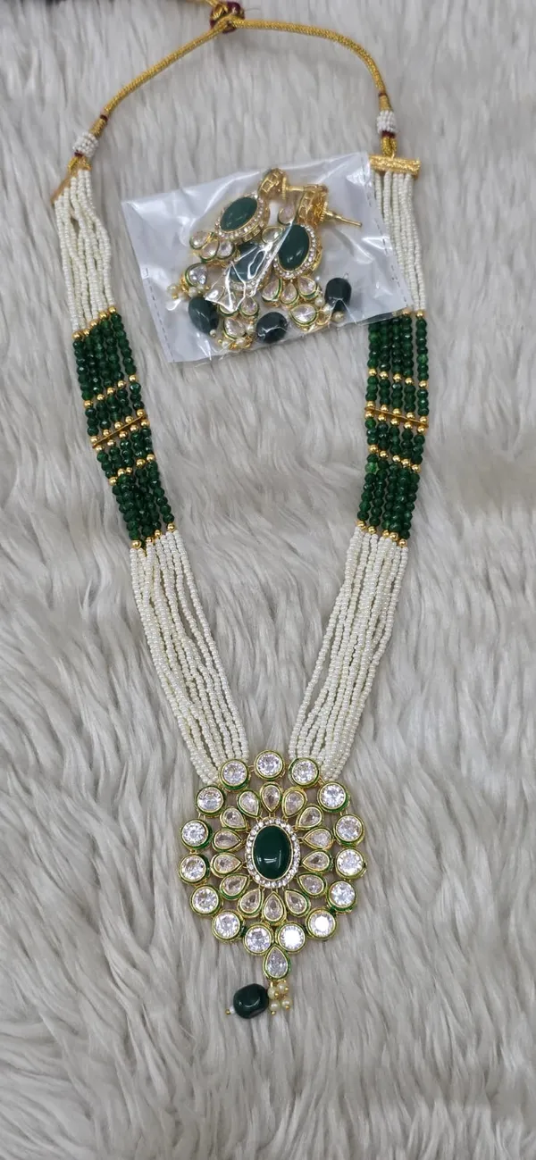 Multicolor_&_Golden_Brass_Premium_&_Elegant_Traditional_Kundan_Necklace_For_Women_&_Girls