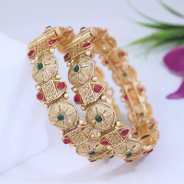 Multicolor_&_Golden_Brass_Premium_&_Elegant_Traditional_Kundan_Bangles_For_Women_&_Girls_(Set_Of_2)