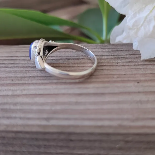 Silver_&_Blue_Sterling_Silver_925_Premium_&_Elegant_Boho_Ring_For_Girls_&_Women