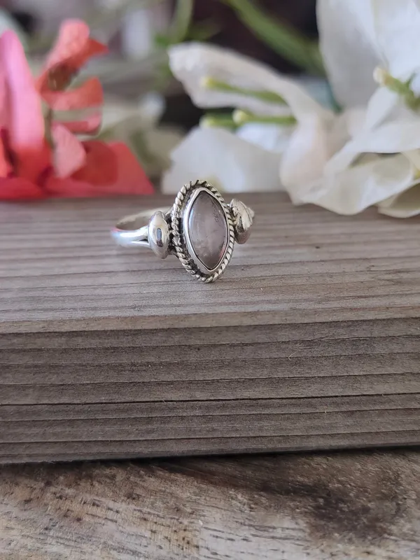 Silver_&_White_Sterling_Silver_925_Premium_&_Elegant_Boho_Ring_For_Girls_&_Women