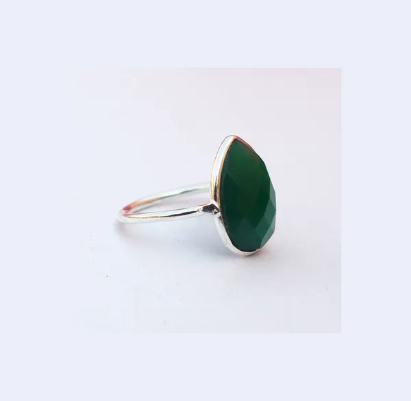 Silver_&_Green_Sterling_Silver_925_Premium_&_Elegant_Handmade_Ring_For_Girls_&_Women