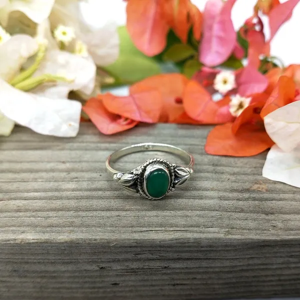 Silver_&_Green_Sterling_Silver_925_Premium_&_Elegant_Statement_Ring_For_Girls_&_Women