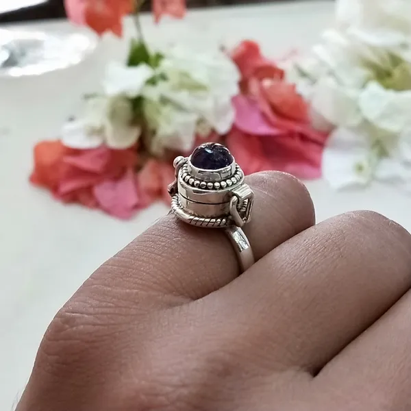 Silver_&_Purple_Sterling_Silver_925_Premium_&_Elegant_Designer_Ring_For_Girls_&_Women