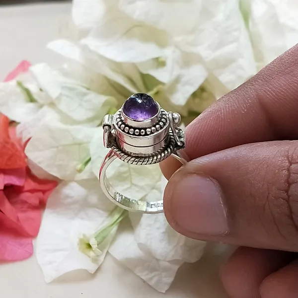 Silver_&_Purple_Sterling_Silver_925_Premium_&_Elegant_Designer_Ring_For_Girls_&_Women