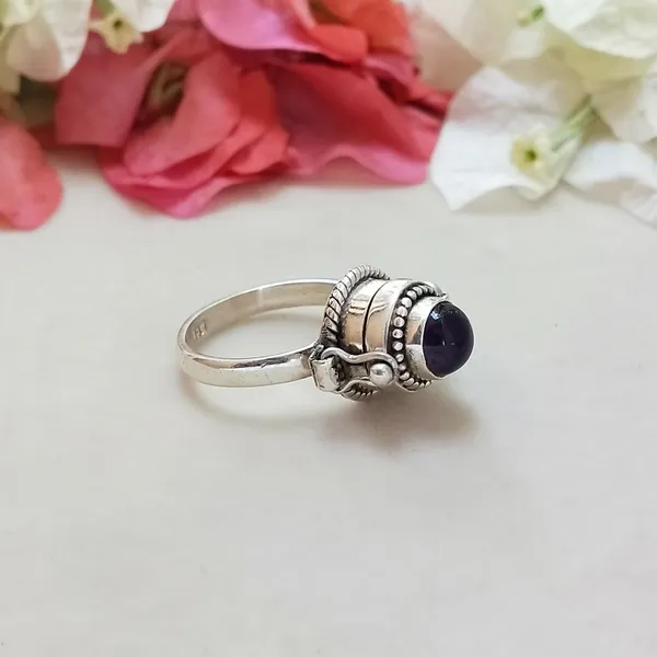 Silver_&_Purple_Sterling_Silver_925_Premium_&_Elegant_Designer_Ring_For_Girls_&_Women