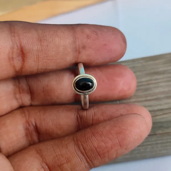 Silver_&_Black_Sterling_Silver_925_Premium_&_Elegant_Minimal_Ring_For_Girls_&_Women